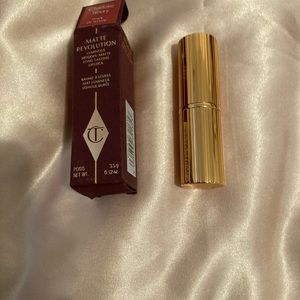 Charlotte tillbury walk of shame lipstick